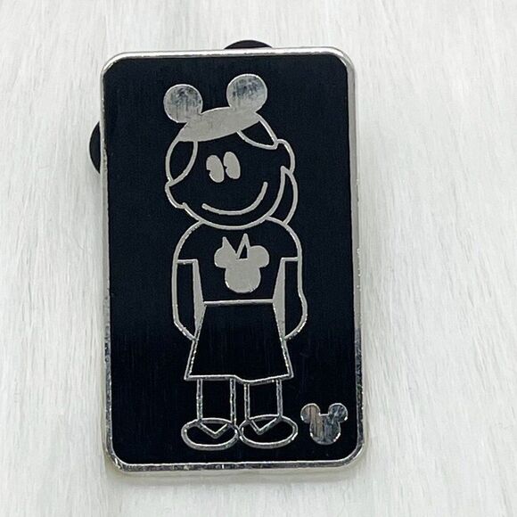 🔮 5/$25 Disney Stick People‎ Daughter With Mouse Ears Pin - Picture 1 of 2
